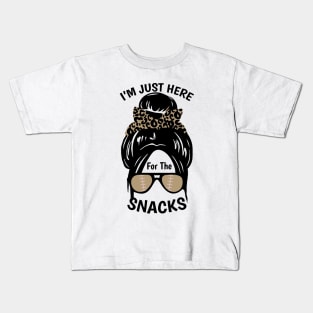 I'm Just Here For The Snacks Black Women Football Kids T-Shirt